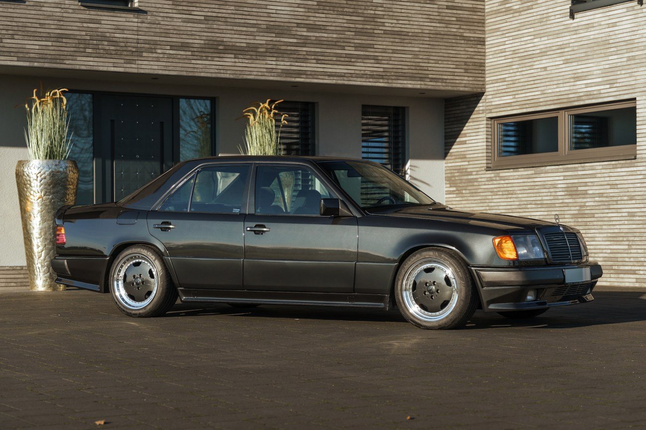 Squared 17" AMG Aero III Wheels for W124 - Image 2