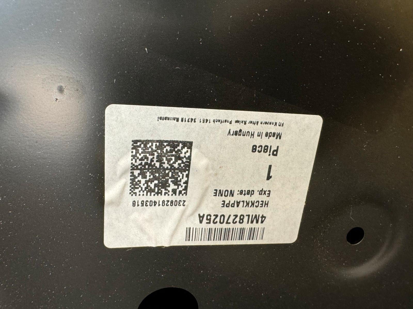 Lamborghini Urus Tailgate - Image 5