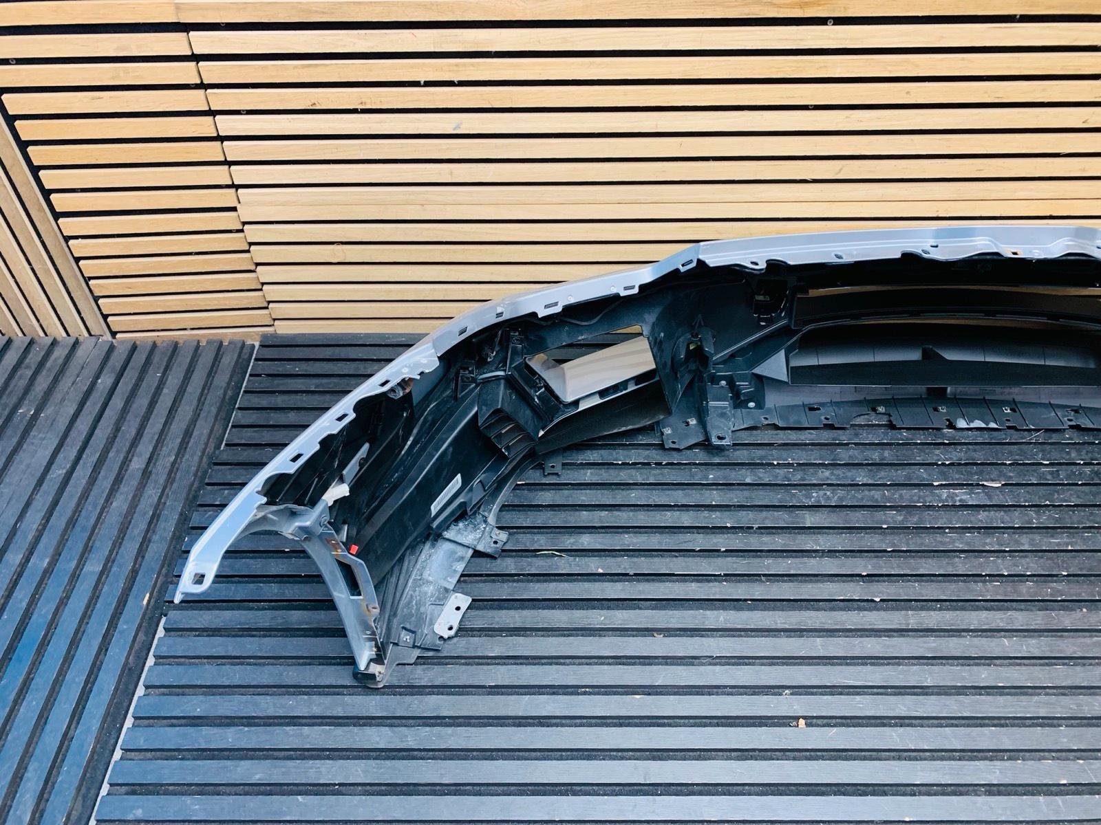 Lamborghini Huracán EVO Bonnet, Bumper, Headlights & Left Fender Package - Image 12