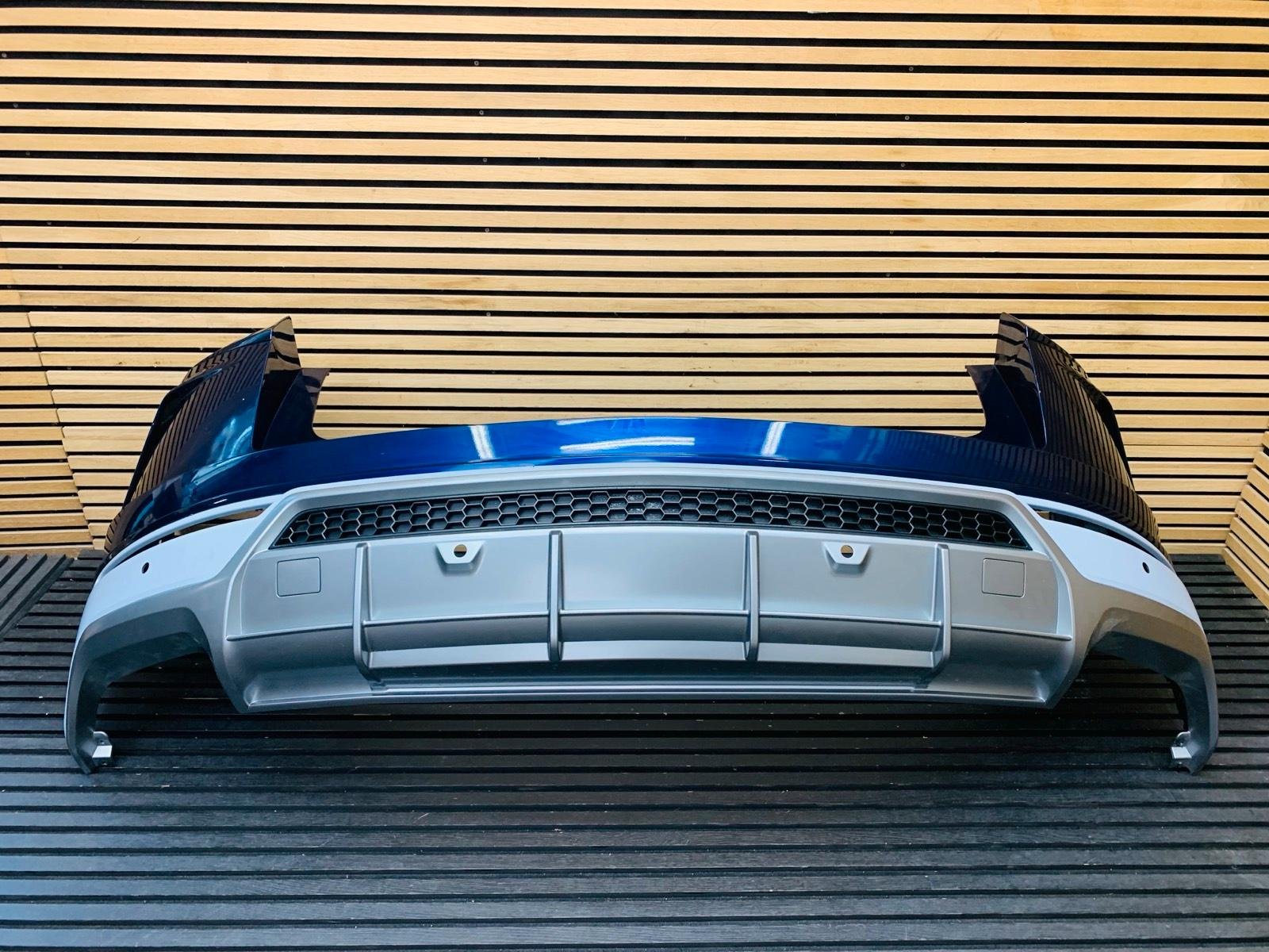 Lamborghini Urus Rear Bumper - Image 3