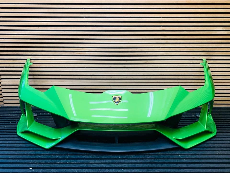 Lamborghini Huracán EVO Front Bumper - Image 6