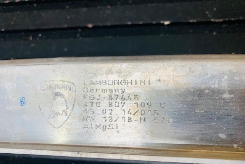 Lamborghini Huracán EVO Bonnet, Bumper, Headlights, Fenders - Image 4