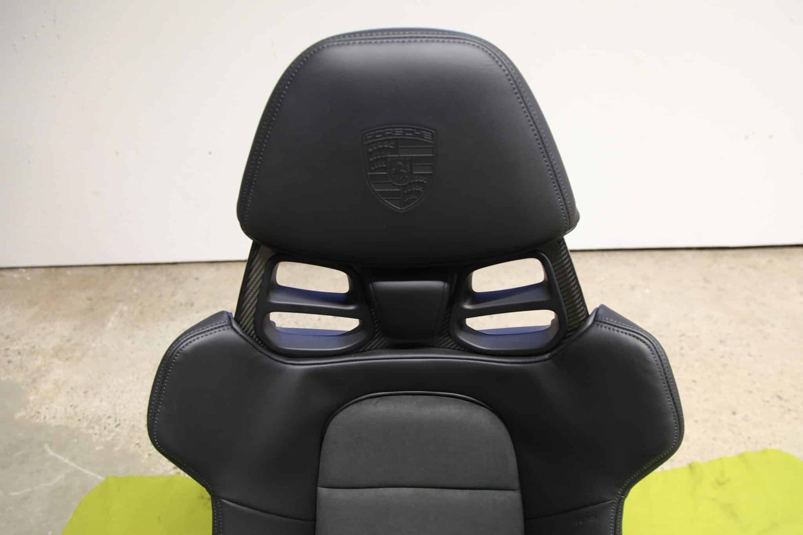 Porsche 992 Bucket Seats - Image 13