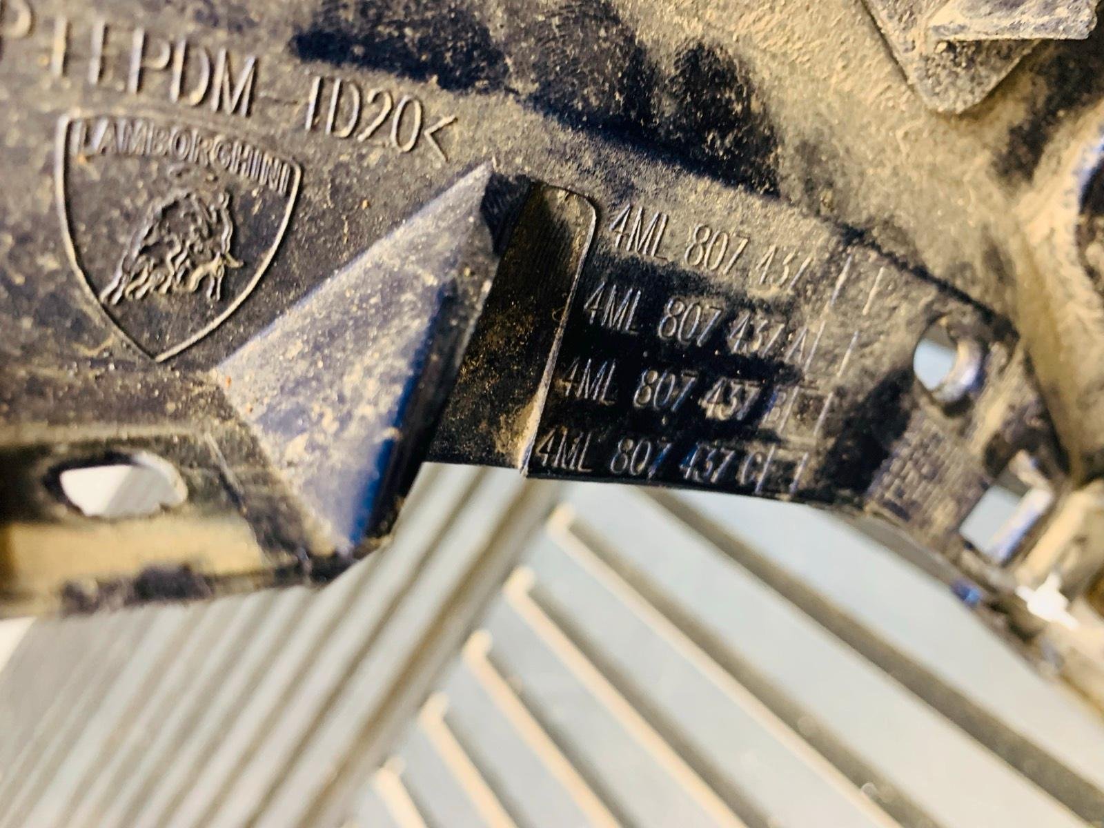 Lamborghini Urus Front Bumper - Image 5