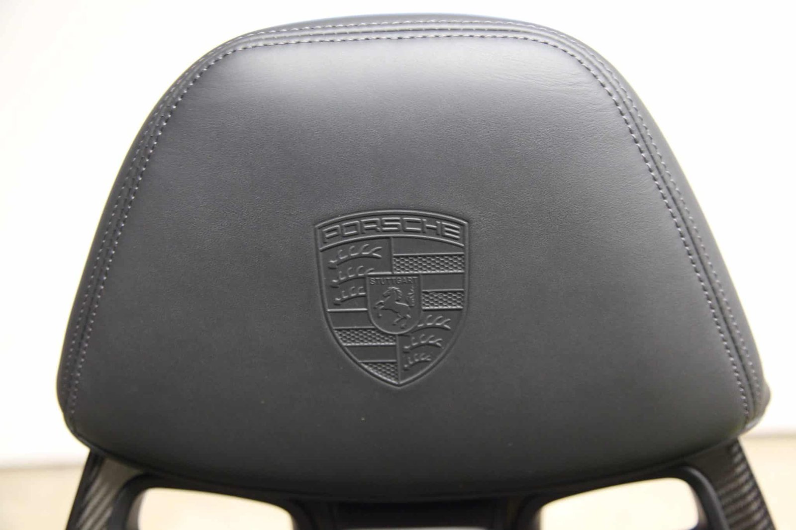Porsche 992 Bucket Seats - Image 6