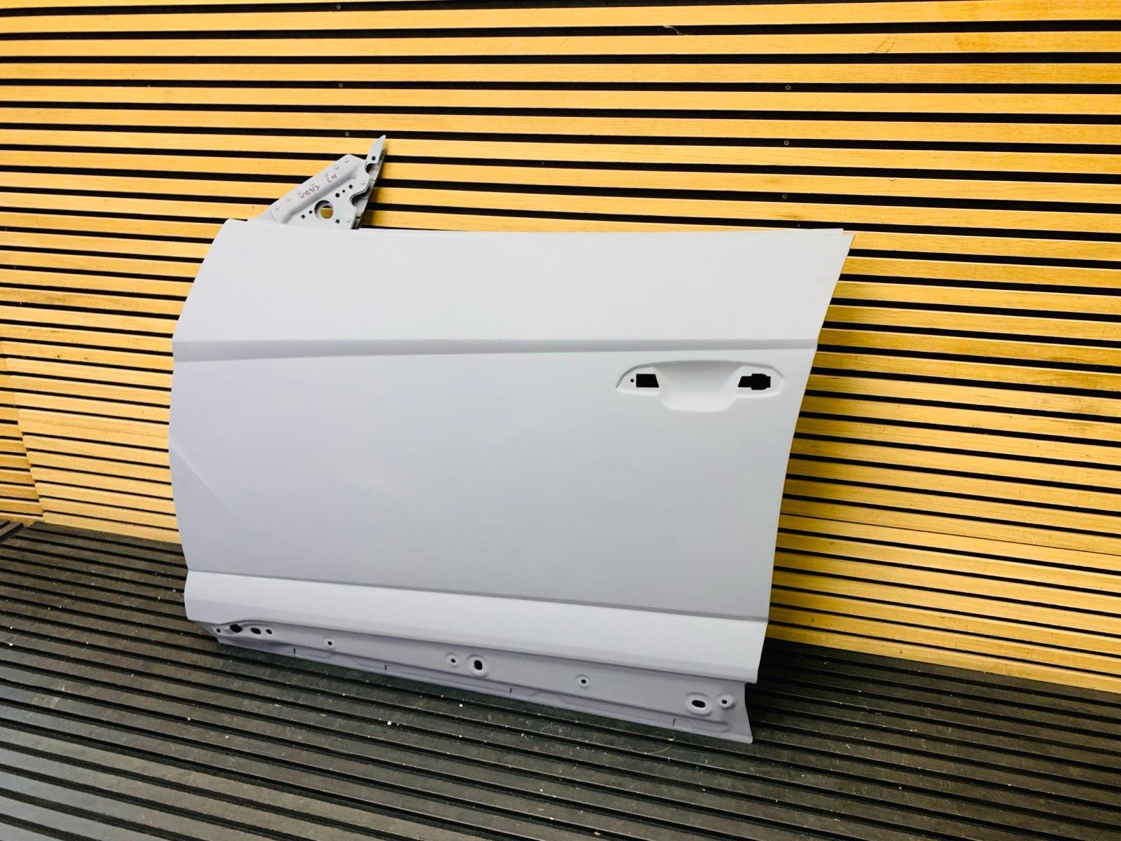 Lamborghini Urus Front Left Door