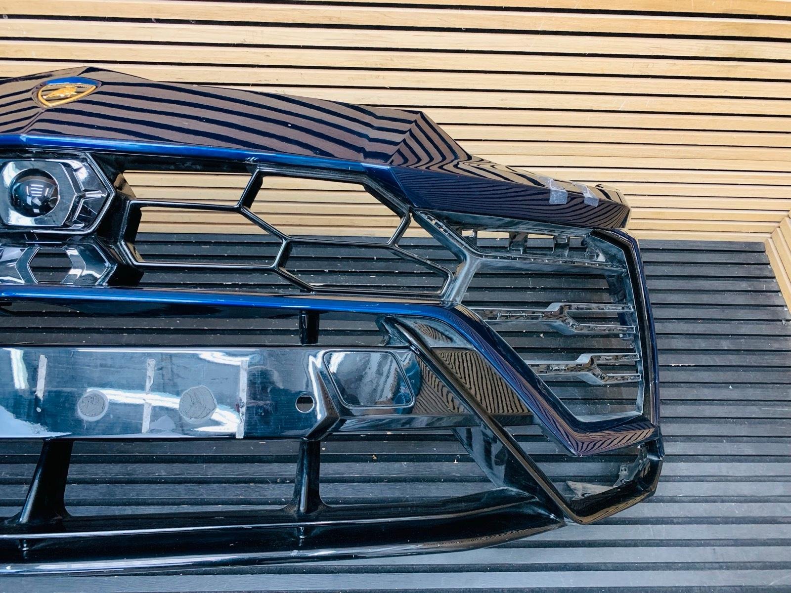 Lamborghini Urus Front Bumper - Image 12