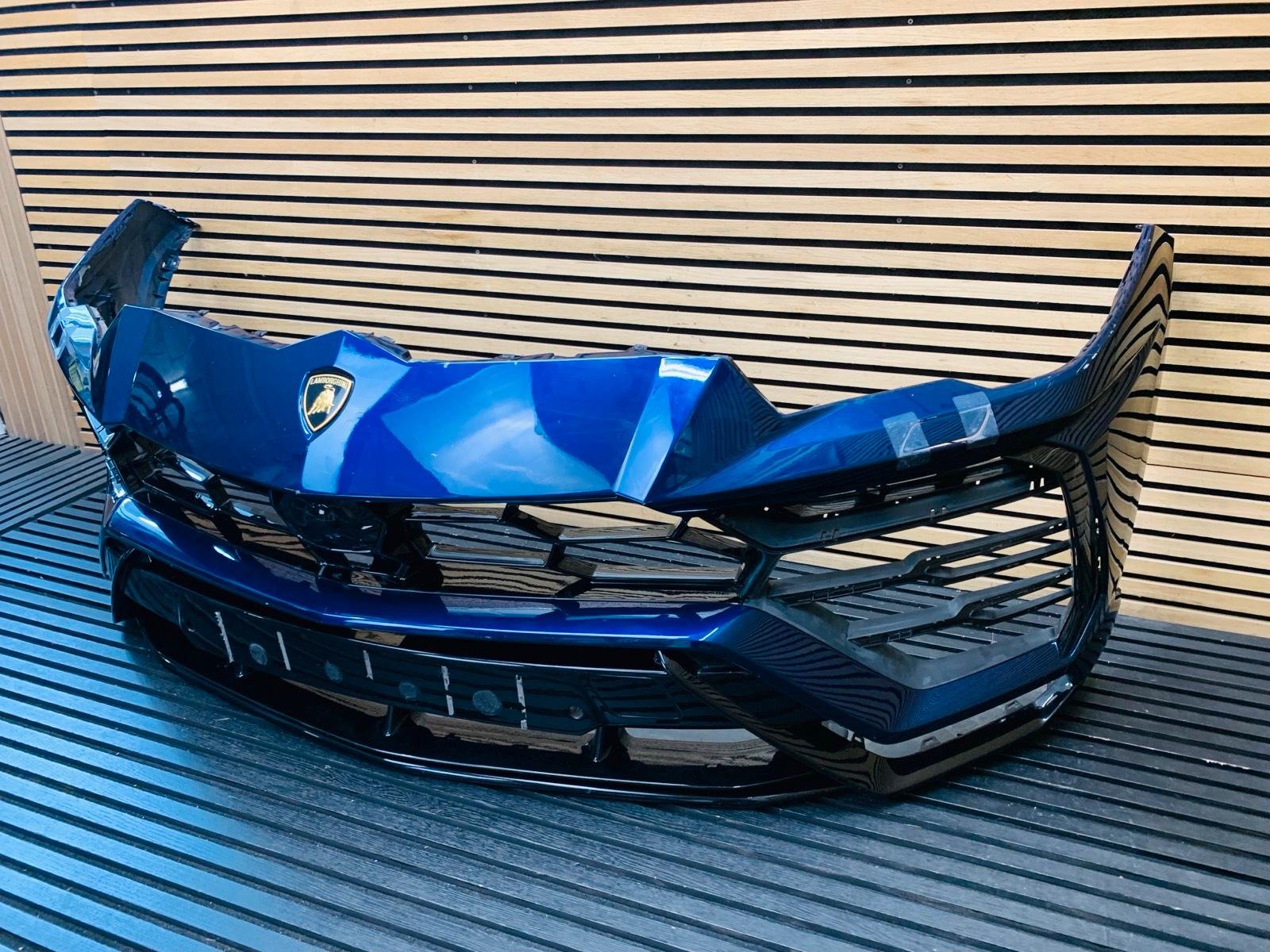 Lamborghini Urus Front Bumper - Image 15