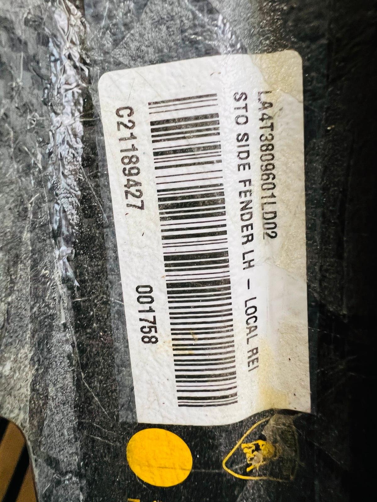 Lamborghini Huracán STO Sidewall Fender Carbon - Image 6