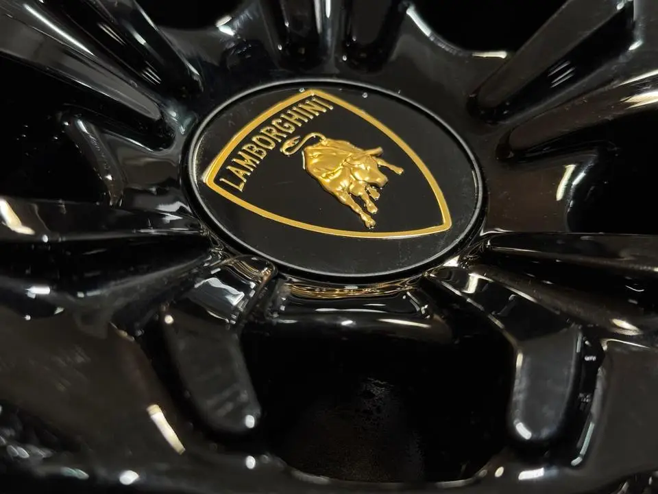 Lamborghini Urus Performante Wheels - Image 3