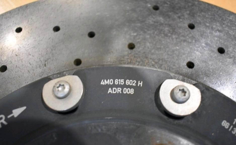 Lamborghini Urus Ceramic Brake System - Image 5