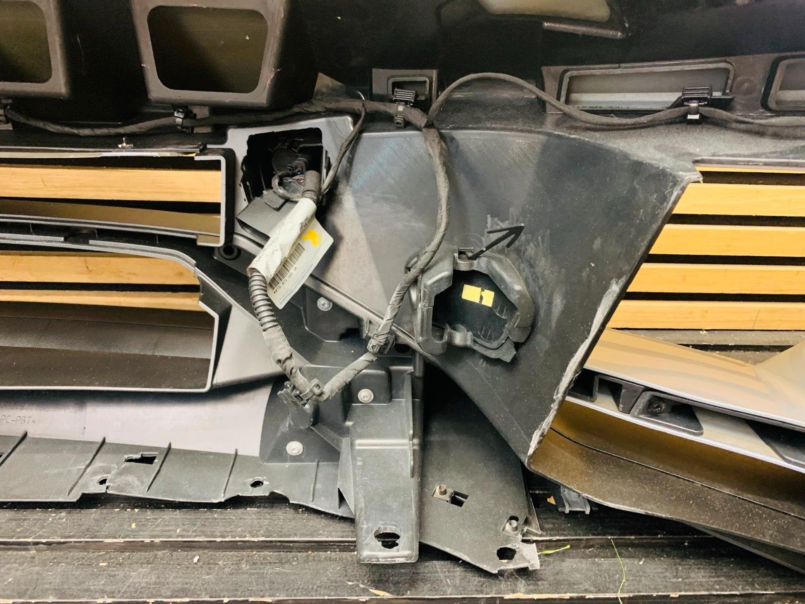 Lamborghini Huracán EVO Front Bumper - Image 2