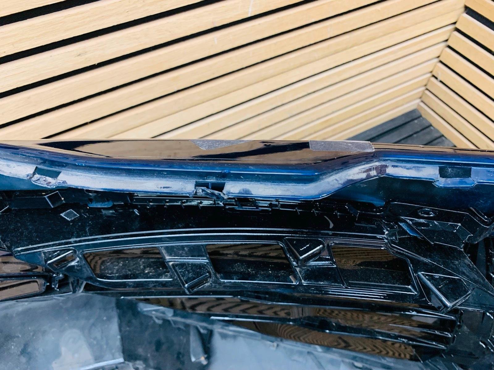 Lamborghini Urus Front Bumper - Image 7