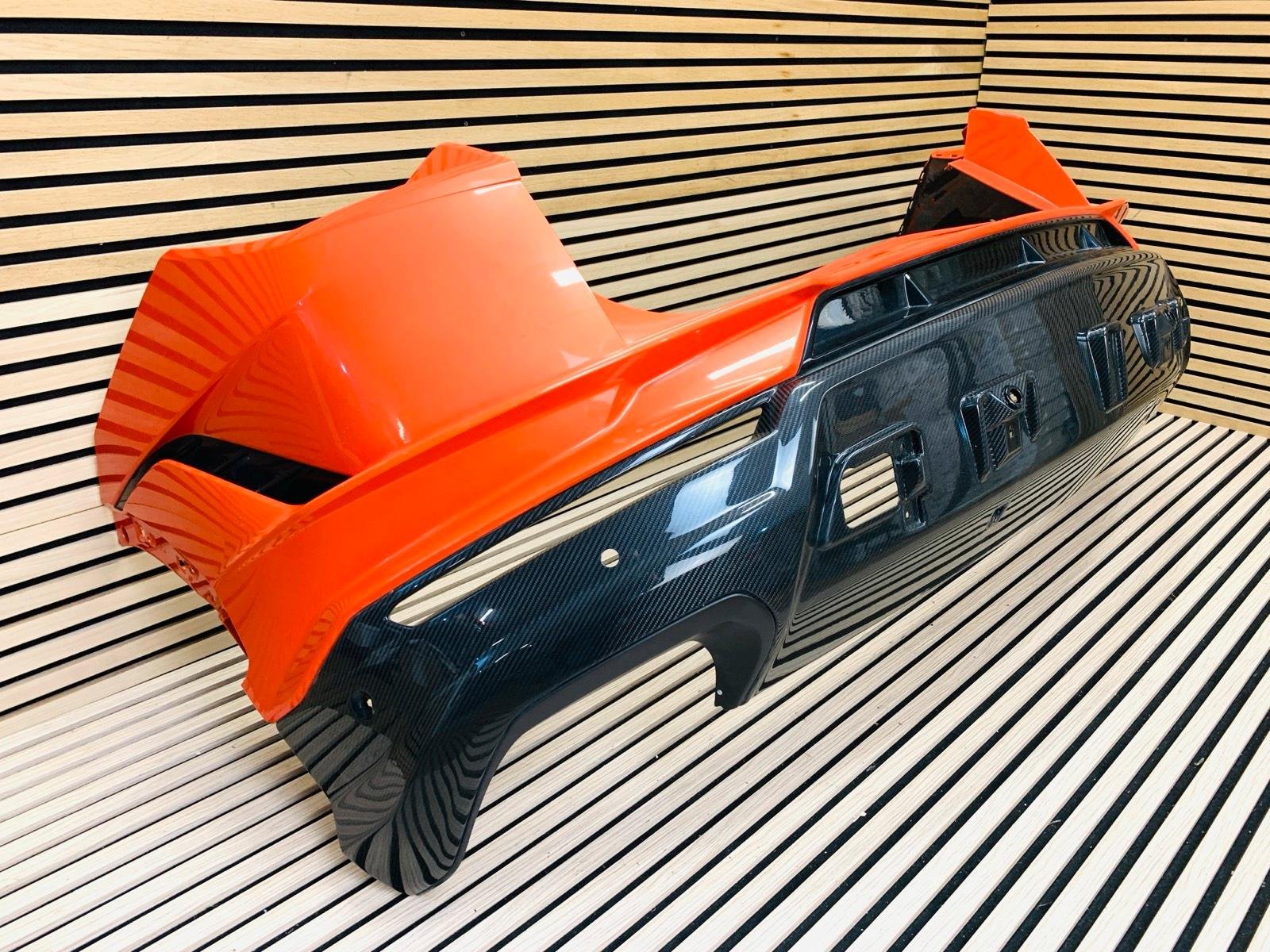 Lamborghini Urus Performante Rear Bumper Carbon Diffuser - Image 5