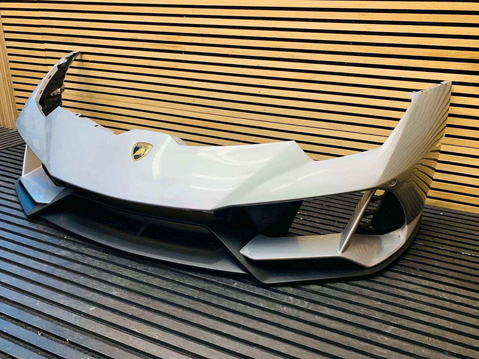 Lamborghini Huracán EVO Bonnet, Bumper, Headlights & Left Fender Package - Image 18