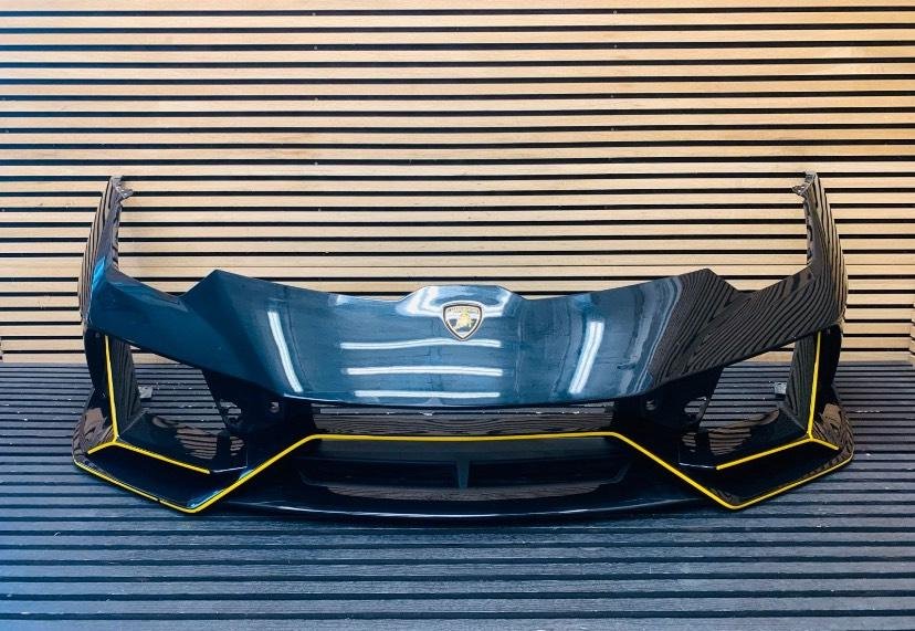 Lamborghini Huracán EVO Bonnet, Bumper, Headlights, Fenders - Image 9