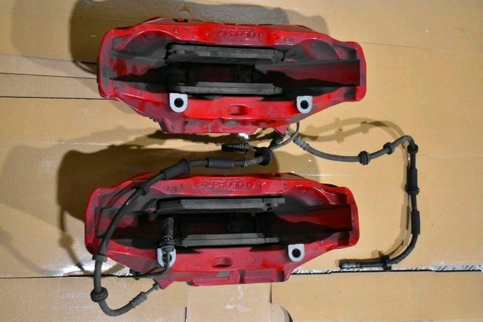 Lamborghini Urus Ceramic Brake System - Image 3