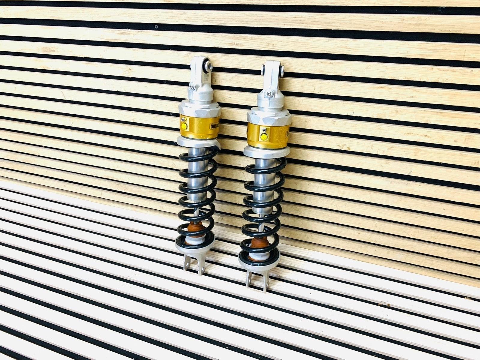 Lamborghini Aventador LP700 Front Shock Absorber - Image 4