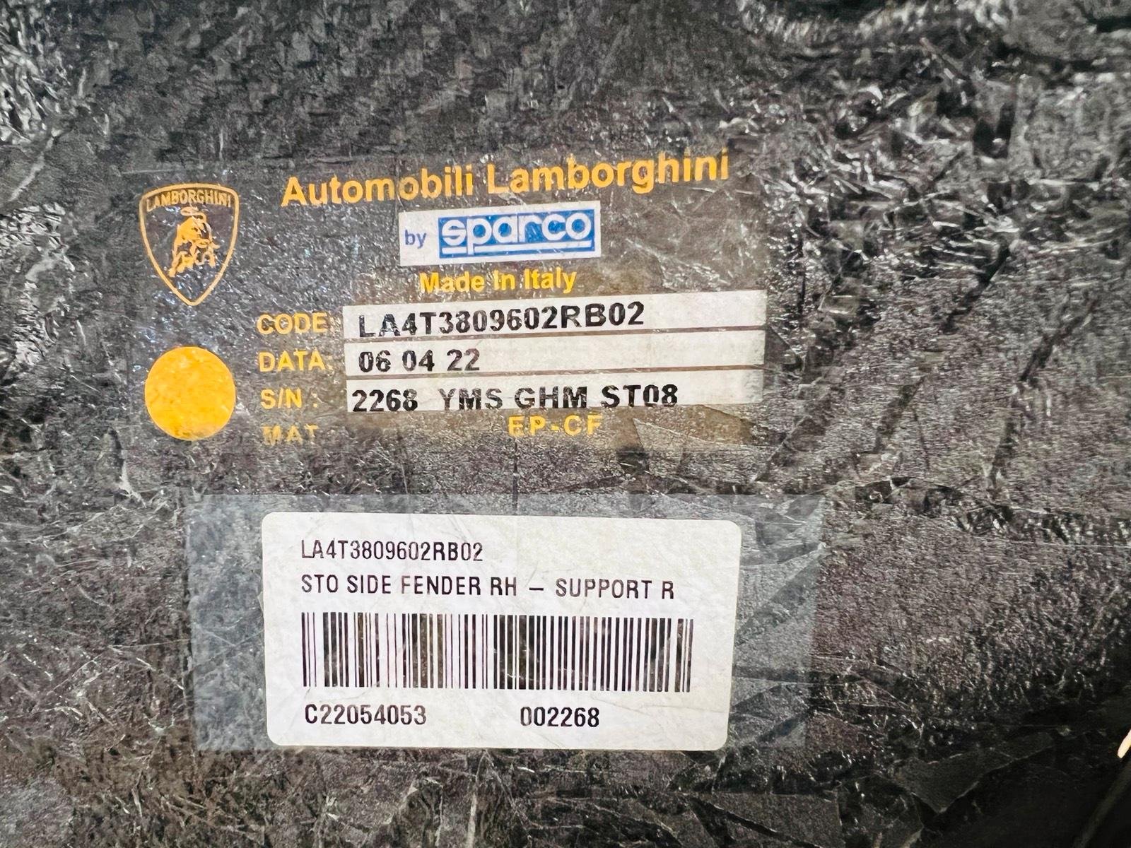 Lamborghini Huracán STO Sidewall Fender Carbon - Image 5