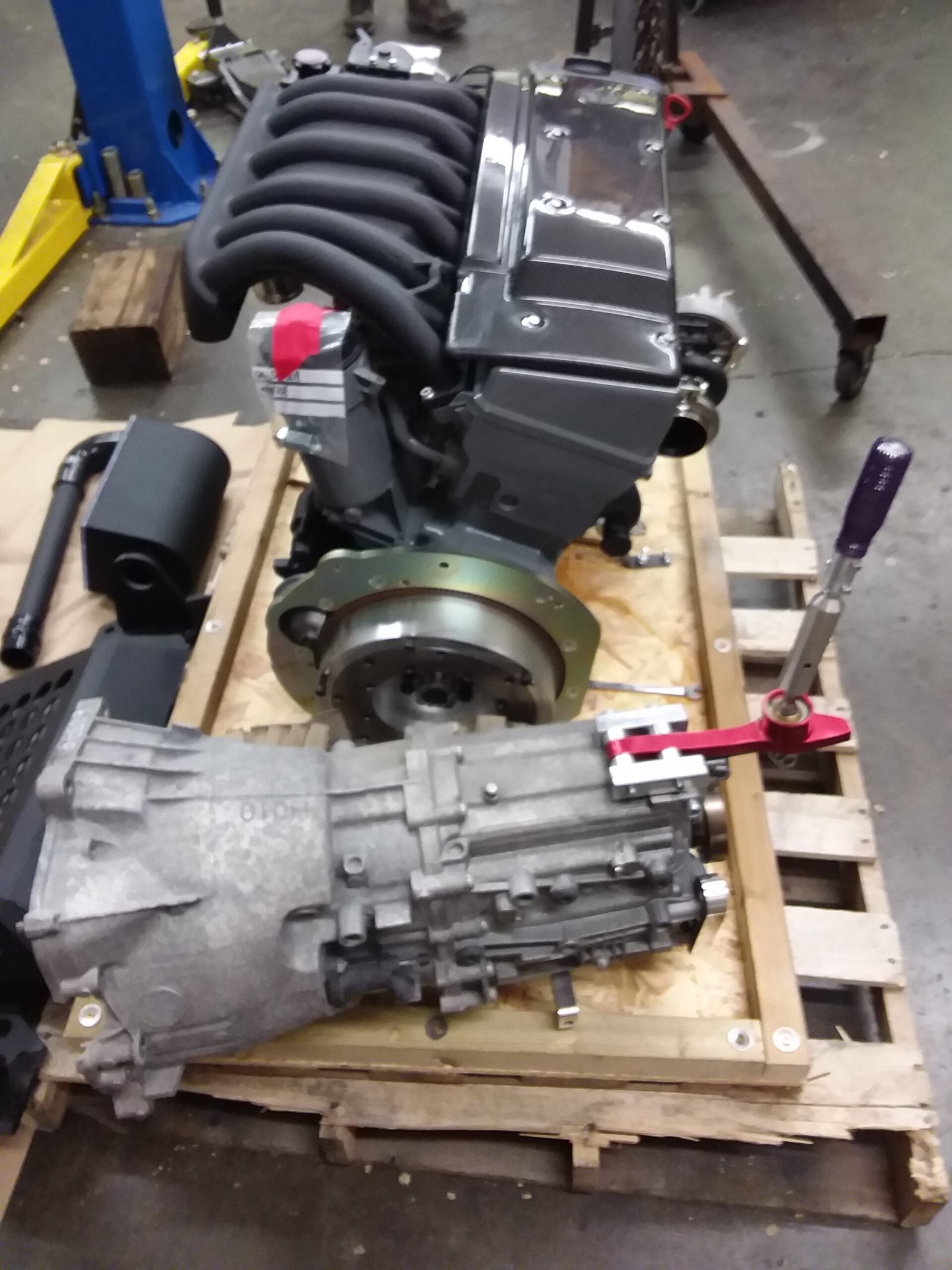 OM606 High-Performance Turbo Diesel Engine - Image 9