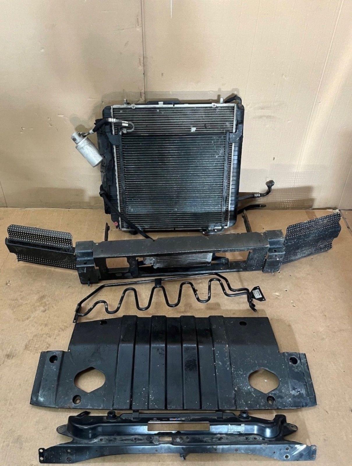 Mercedes G500 AMG 463 Complete Front Section - Image 11