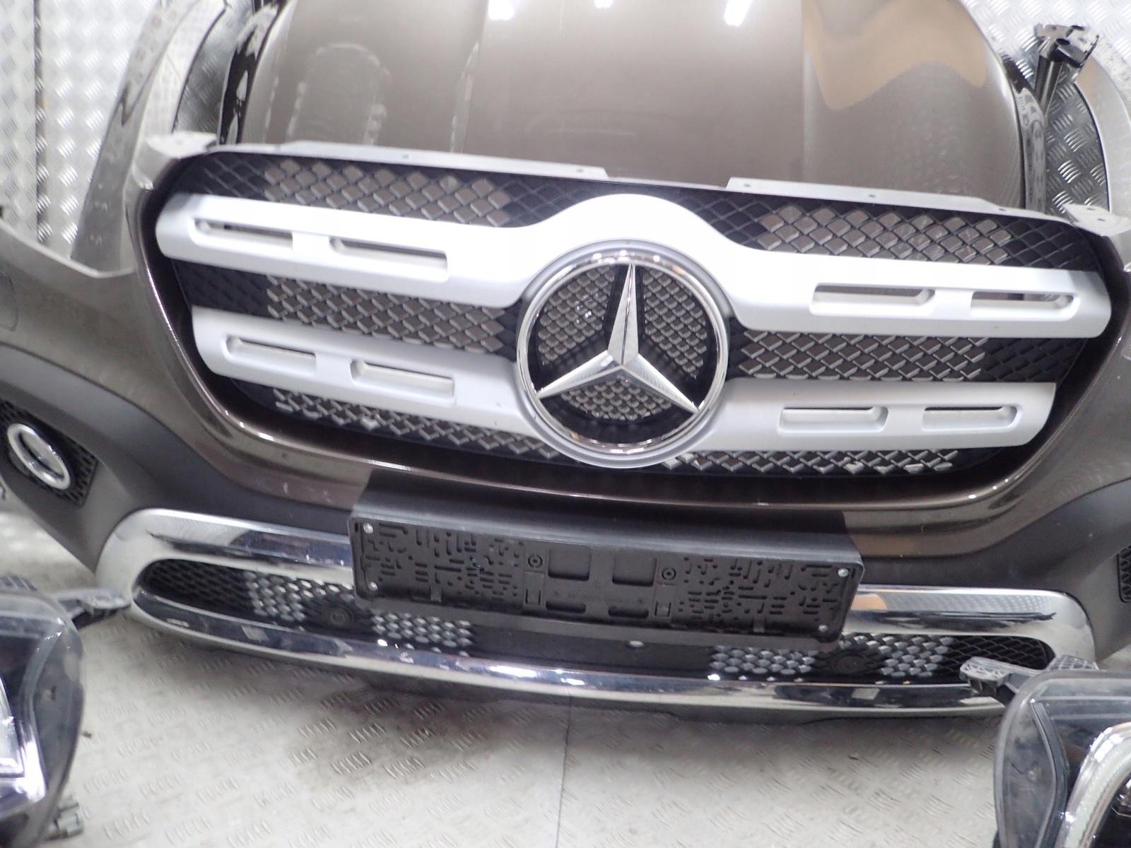 Mercedes X350 / X470 Complete Front Body Kit - Image 16