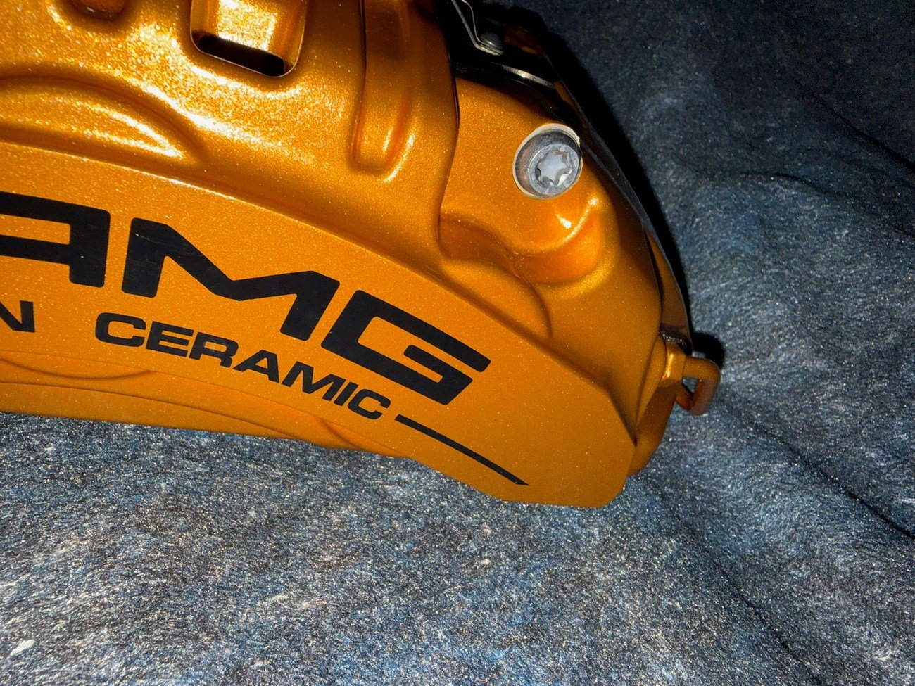 Mercedes-Benz AMG Carbon Ceramic Brake Calipers - Image 3